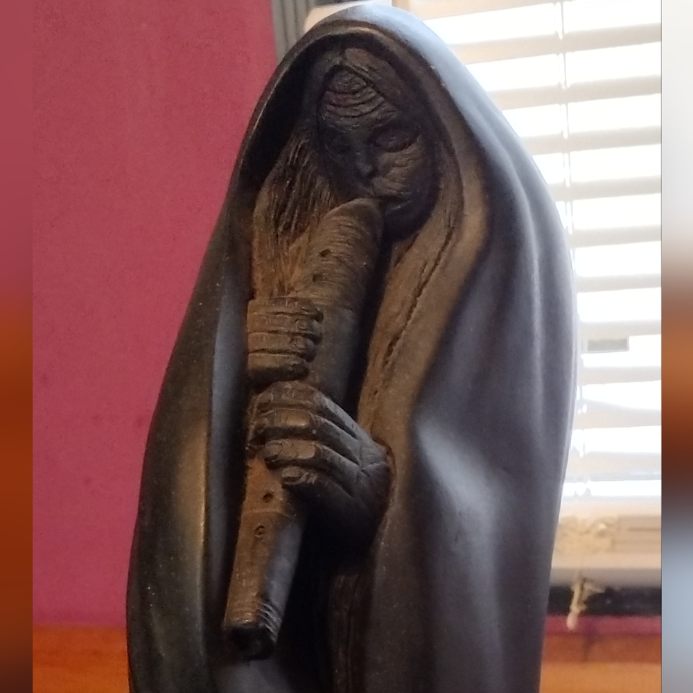 "PRICE IS FIRM" !! Original sculpture "Koko Pelli" by: Ron Schroder